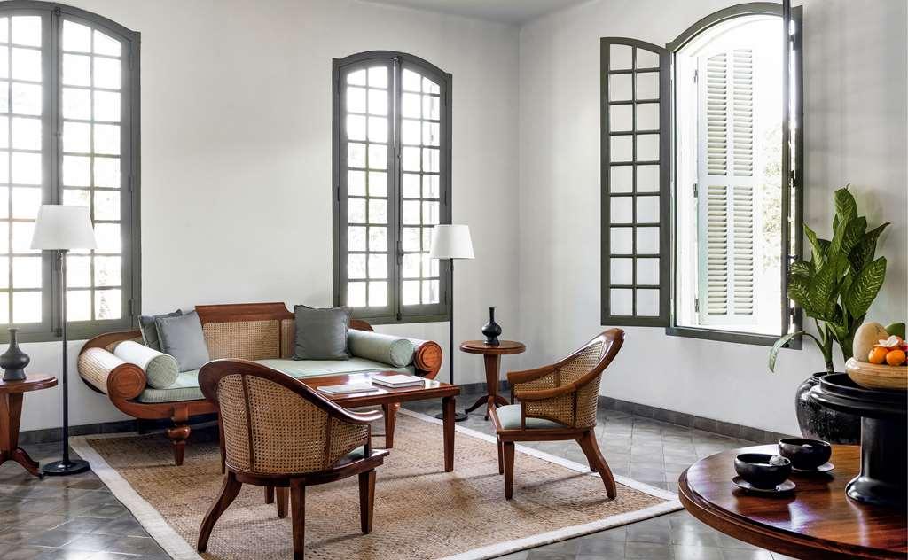 Amantaka Resort Luang Prabang Buitenkant foto